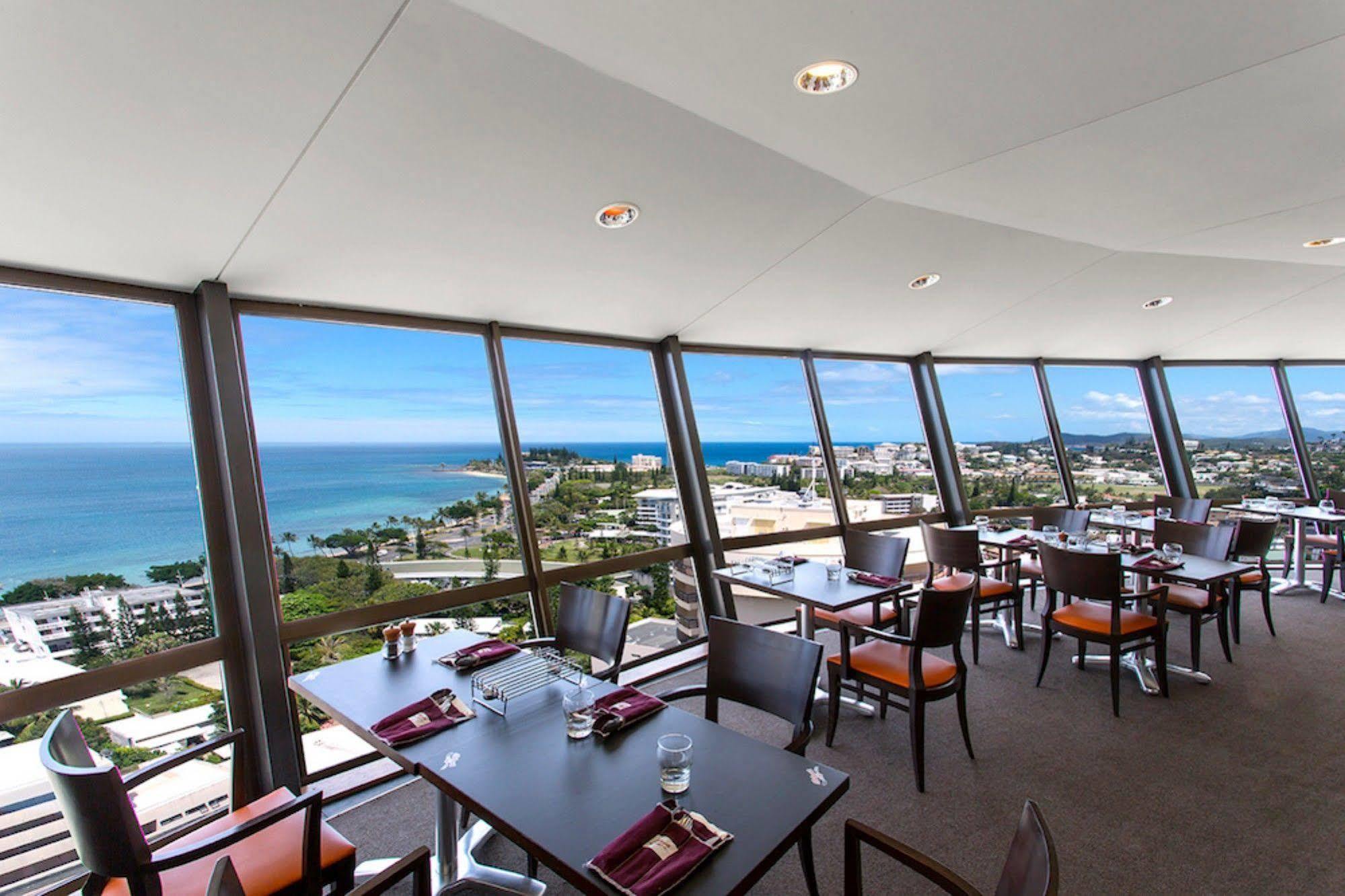Ramada Hotel & Suites By Wyndham Noumea Esterno foto