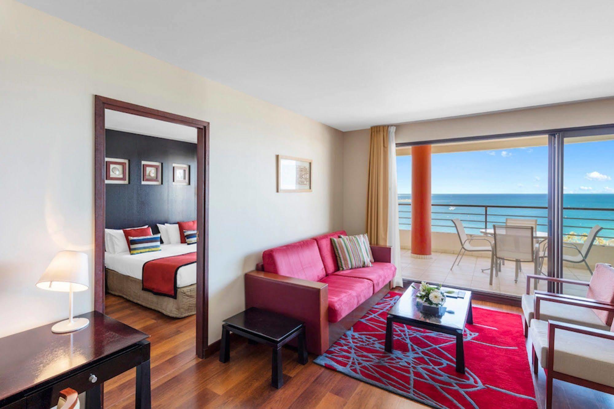 Ramada Hotel & Suites By Wyndham Noumea Esterno foto